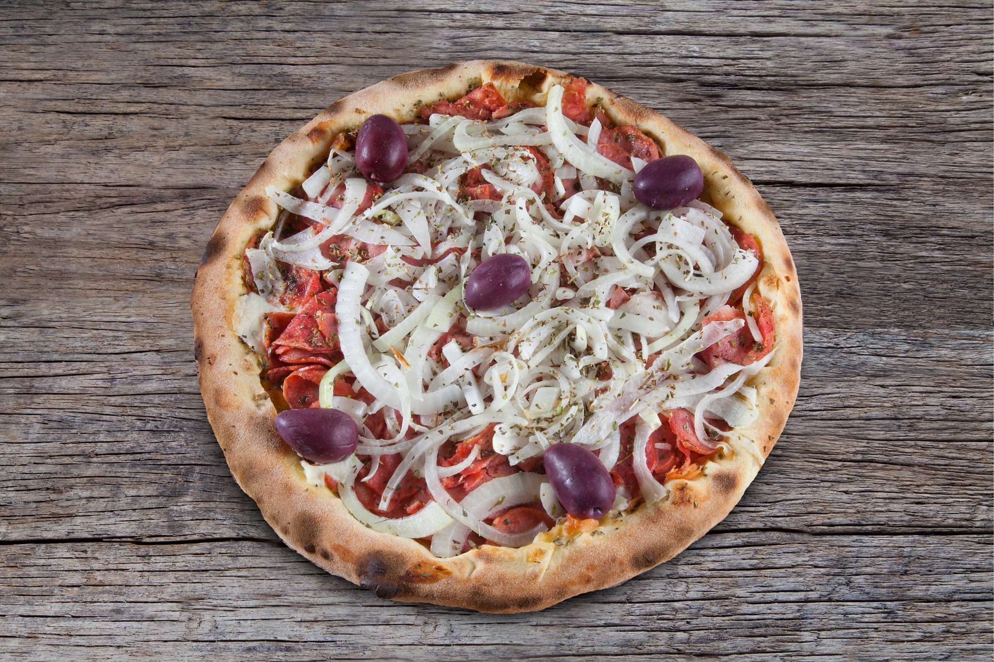 Pizza de Calabresa da Pizzaria Jardins